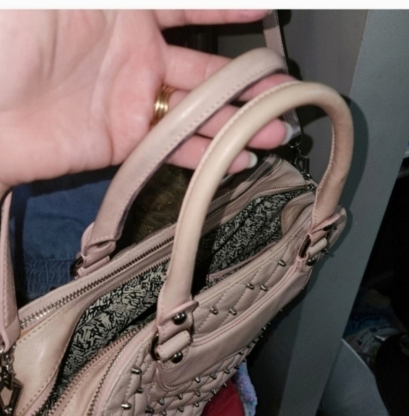 🍁🍂Rebecca minkoff pink studded bag - Picture 4 of 6